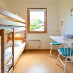 3 Bedroom Pet Friendly In Prázdninový dům